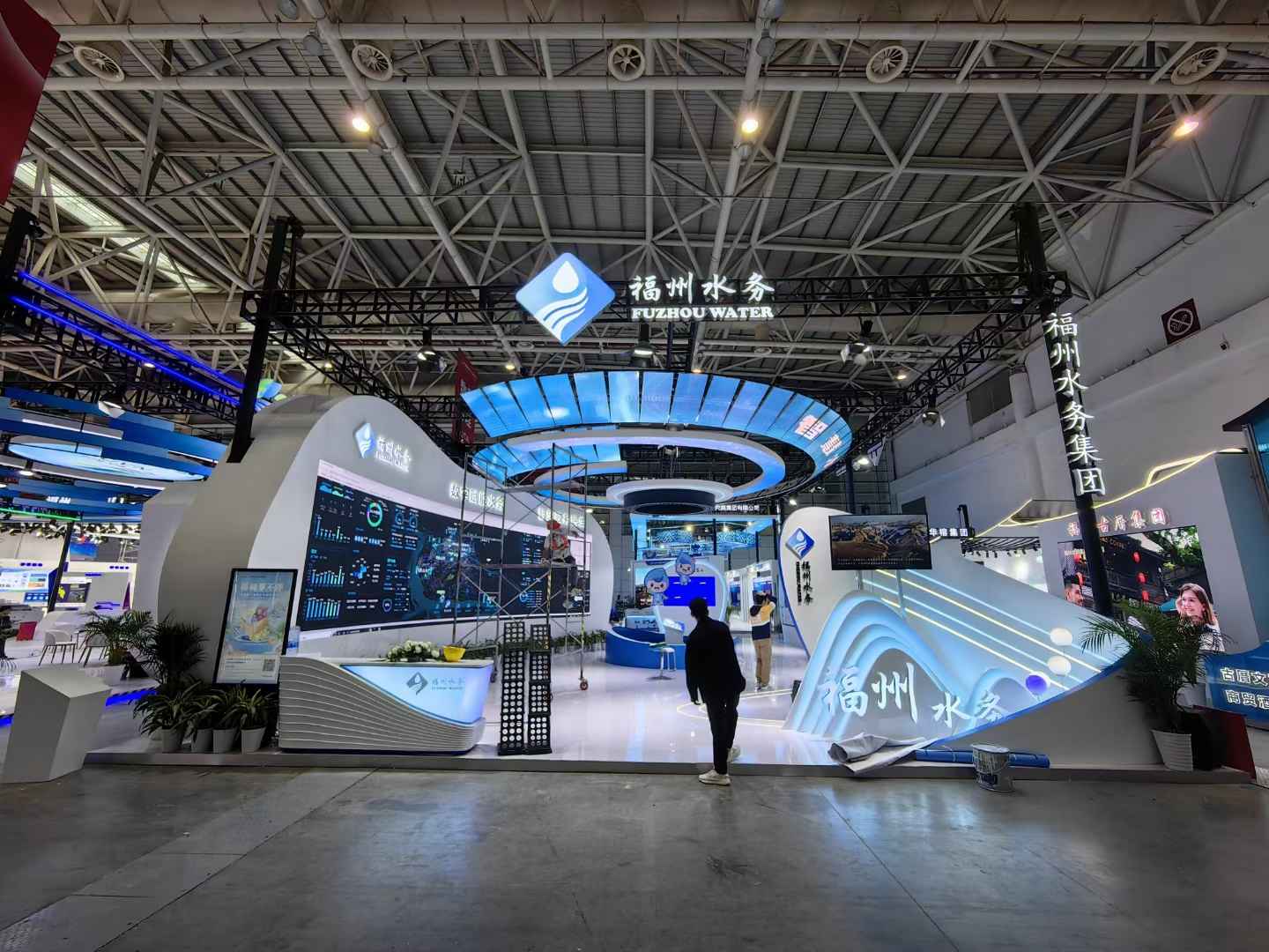 福州數(shù)字中國會(huì)展中心、廣州展會(huì)設(shè)計(jì)搭建